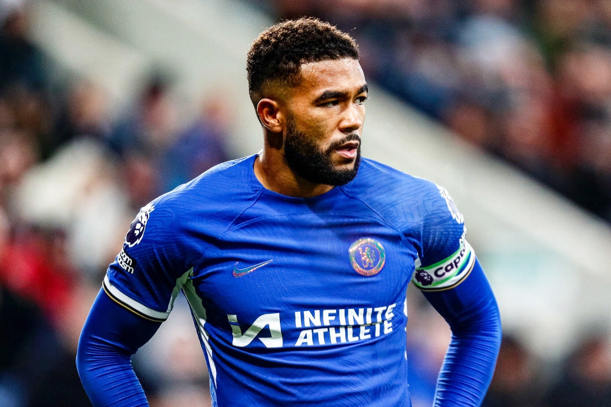 三分11中1！米切尔失绝杀&24投仅6中拿17分7助 正负值-12全场最低（状态低迷！米切尔三分11中1错失绝杀，24投仅6中拿17分7助，正负值-12全场垫底）