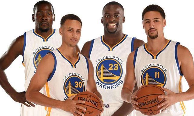 齐达内：在上海见到一个优秀的年轻人，球打得着实可以！（齐达内：上海遇见一位出色新秀，球技确实了得！）