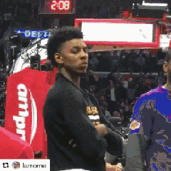 埃孔：尼日利亚足协结清欠款，全队团结一心备战比赛（埃孔：尼日足协已结清欠款，球队上下同心备战）