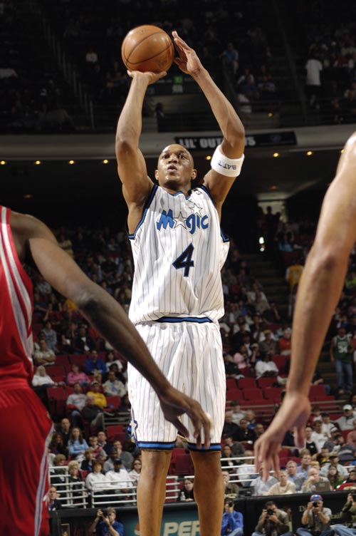 孙兴慜：来洛杉矶FC是为赢得奖杯，明年所有比赛都要取得成功（孙兴慜：加盟洛杉矶FC就是为夺冠，明年要在各项赛事全面取胜）