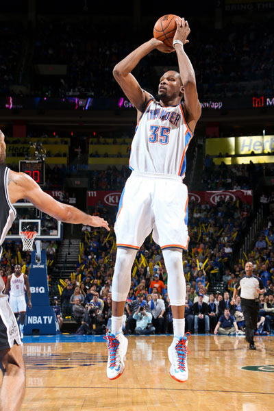 CBA战报：威尔斯26分，辽宁90-88险胜宁波（CBA快讯：威尔斯26分助辽宁90-88险胜宁波）