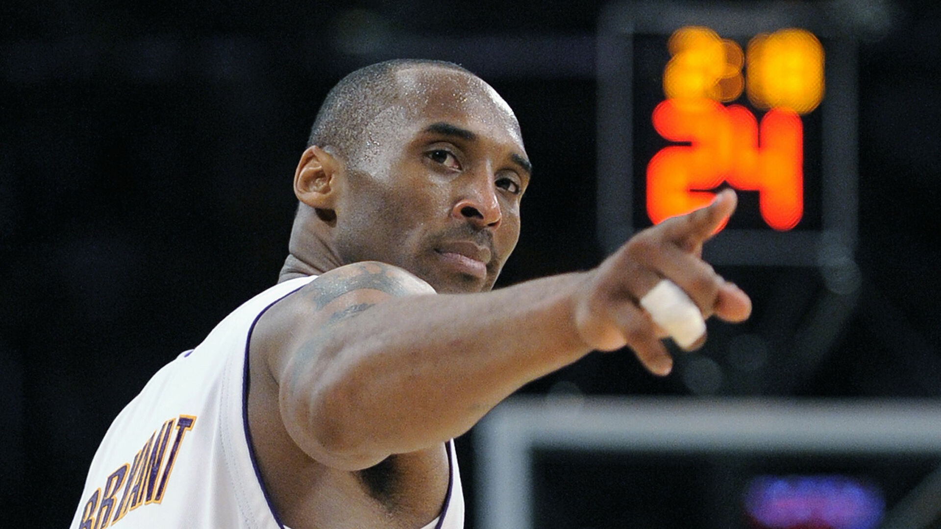 中超赛程密集考验球队（中超紧凑赛程给各队带来考验）