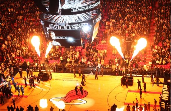 美媒：除了活塞骑士等队 欧洲豪门和CBA广东辽宁都对比斯利感兴趣（美媒：除活塞、骑士等队外，欧洲豪门及CBA广东、辽宁也对比斯利有意）