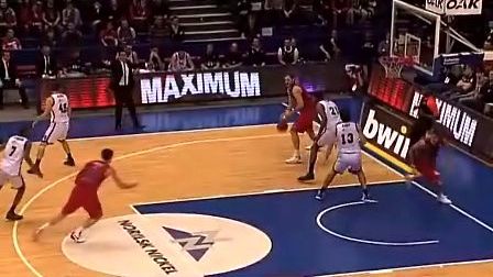 这？英媒：前水晶宫老板称伊萨克重伤是“因果报应”（英媒：水晶宫前老板称伊萨克重伤是报应）