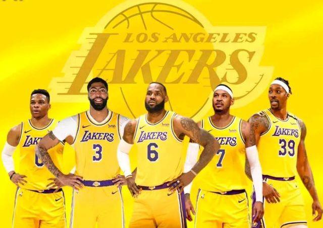 费拉拉：现在的那不勒斯领先于尤文，谈论尤文争冠毫无意义（费拉拉：那不勒斯领跑，讨论尤文争冠没有必要）