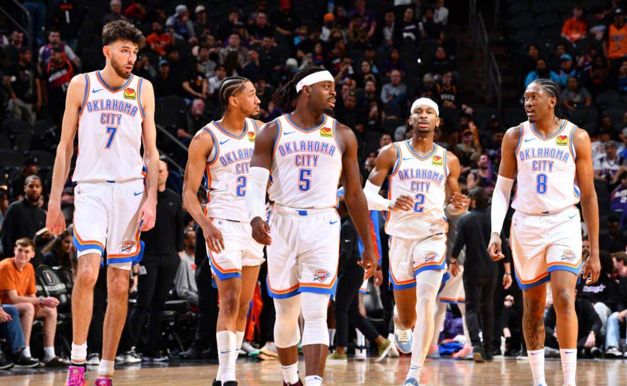 安切洛蒂：皇马到目前为止成绩出色，还能怎么要求阿隆索呢？（安切洛蒂：皇马至今表现优异，对阿隆索还能有何苛求？）