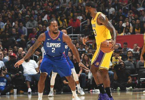 曼联拒放齐尔克泽，罗马米兰冬窗计划受挫（曼联叫停齐尔克泽转会，罗马与米兰冬窗引援受挫）