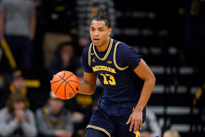 WTA年度大奖提名揭晓：荣誉归属几无悬念，网坛新秩序悄然成型（WTA年度大奖提名出炉：得主呼之欲出，网坛新格局正成形）