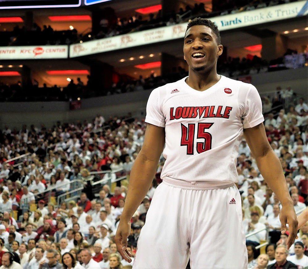 赖特：贝林厄姆让某些人害怕，外界没准备好迎接这种黑人巨星（赖特：贝林厄姆令部分人不安，外界尚未准备好迎接这样的黑人巨星）