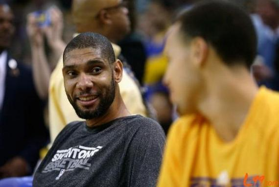 官方：新疆男篮与后卫理查德森签约，并已完备CBA注册手续（新疆男篮官宣签下后卫理查德森，CBA注册手续已完成）