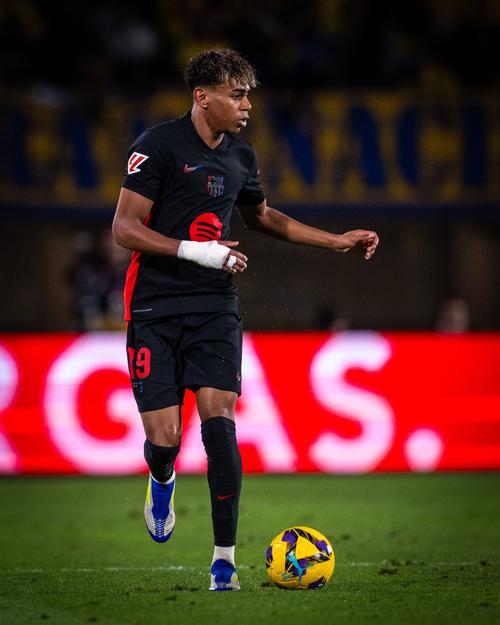 意媒：前法国国脚本耶德尔因涉嫌强奸将于未来数月接受庭审（意媒称：前法国国脚本耶德尔涉嫌强奸案将于数月内开庭审理）