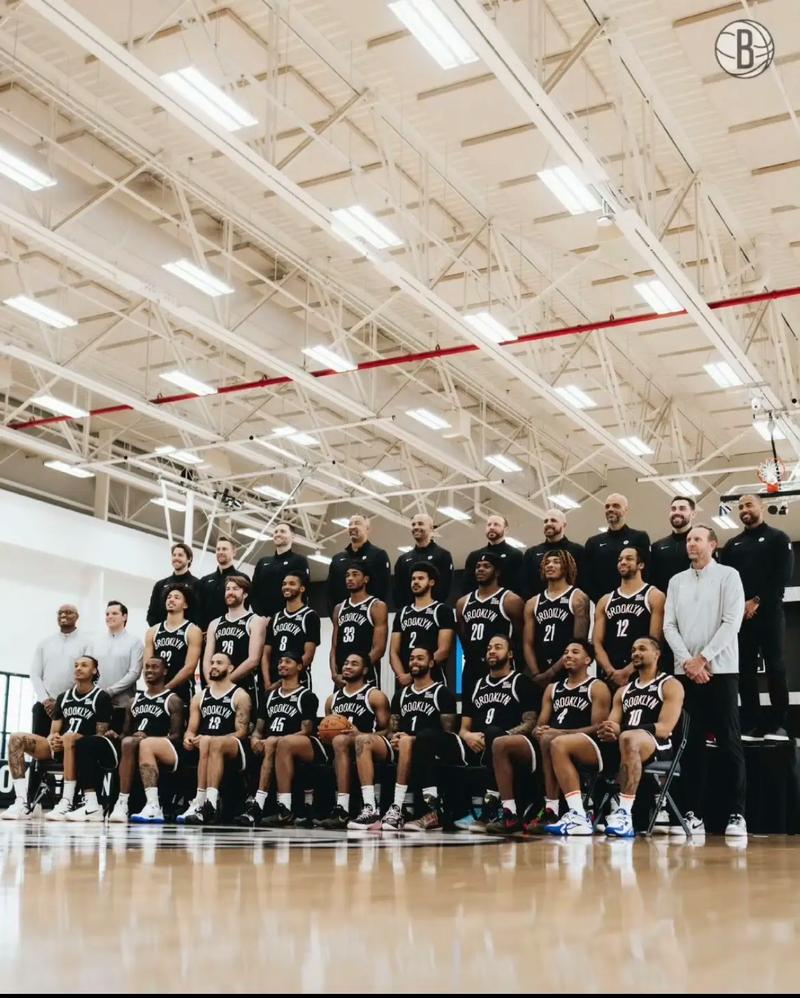 官方：尤文图斯与20岁前锋塞里涅-德梅续约至2028年（官宣：尤文与20岁新星塞里涅-德梅续约至2028年）