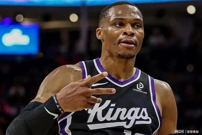 WTT总决赛：林诗栋／蒯曼1-3不敌林仲勋／申裕斌无缘决赛（林诗栋／蒯曼1-3负于林仲勋／申裕斌，WTT总决赛无缘争冠）