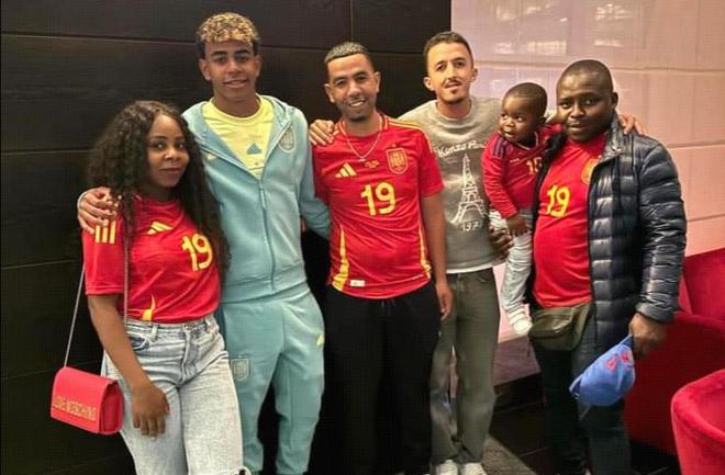 王博：过去荣耀已成历史，新赛季广厦以卫冕冠军姿态迎接挑战（王博：辉煌已成过往，广厦新季以卫冕者之姿迎接挑战）