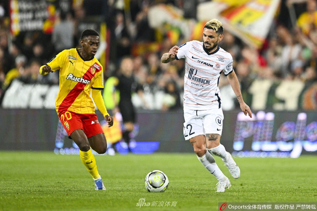 津媒：李嗣镕又帅又能打，首秀4分钟进球排名津门虎队史第一（津媒：李嗣镕颜值实力兼具，首秀4分钟破门位列津门虎队史第一）