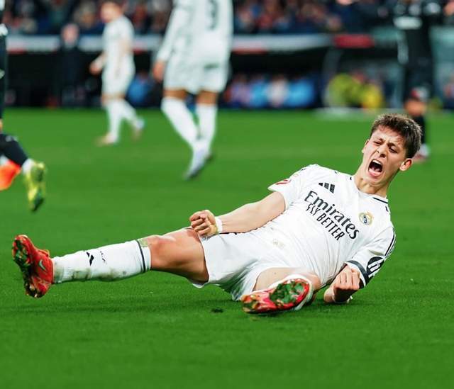 表现不俗！布伦森23中10砍下30分9助攻（布伦森发挥稳健：23投10中砍下30分9助攻）