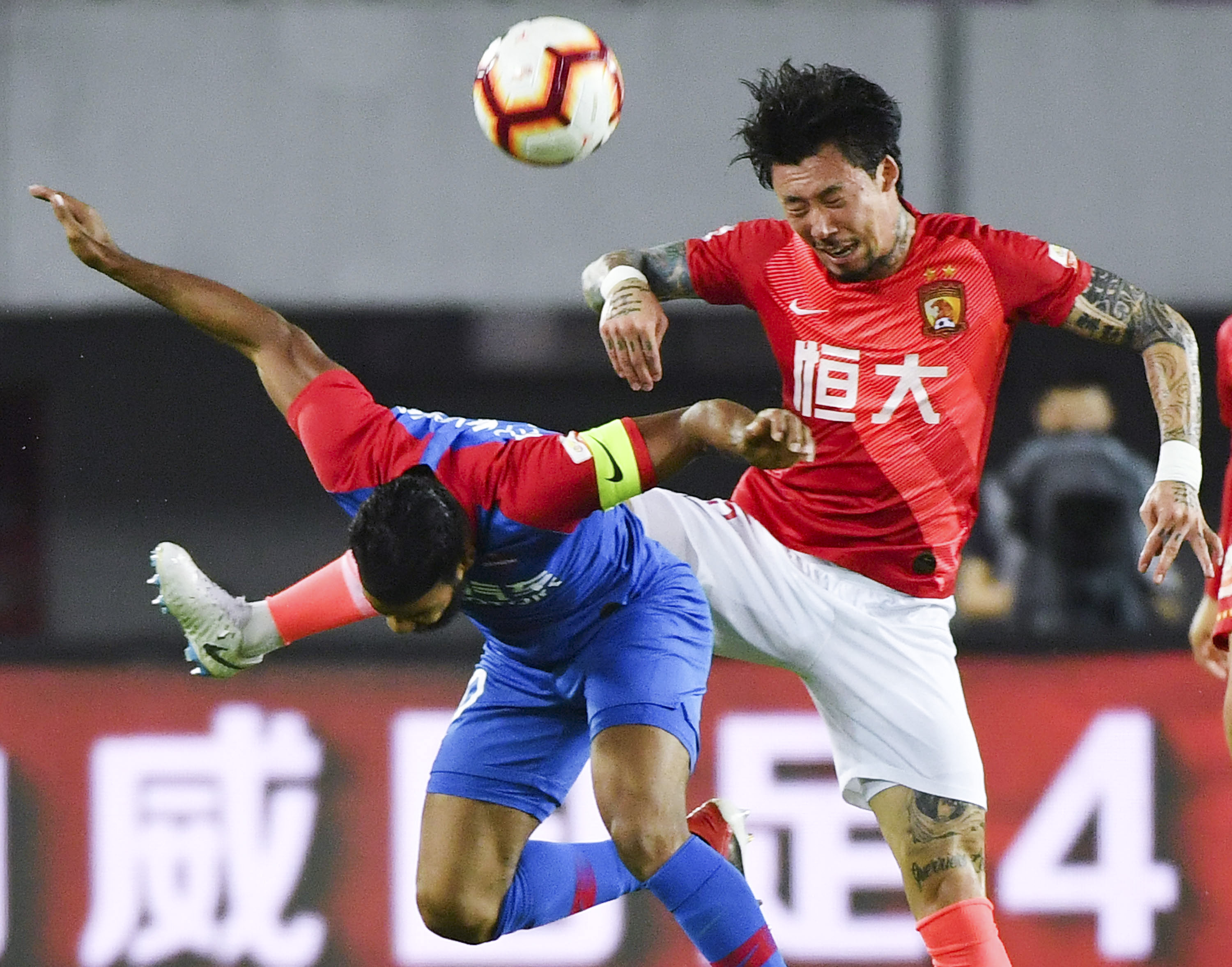 旧金山大学遭3连败！王俊杰首发登场7中3得到8分1板2助（旧金山大学遭遇三连败，王俊杰首发出战7投3中砍下8分1板2助）