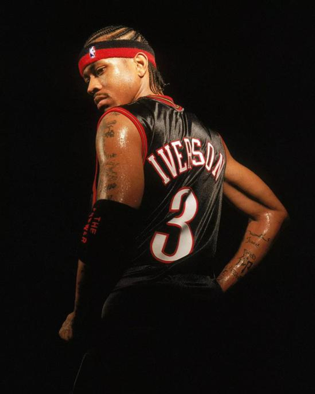 球队一波10：0把比赛带走（关键10：0攻势，球队锁定胜局）