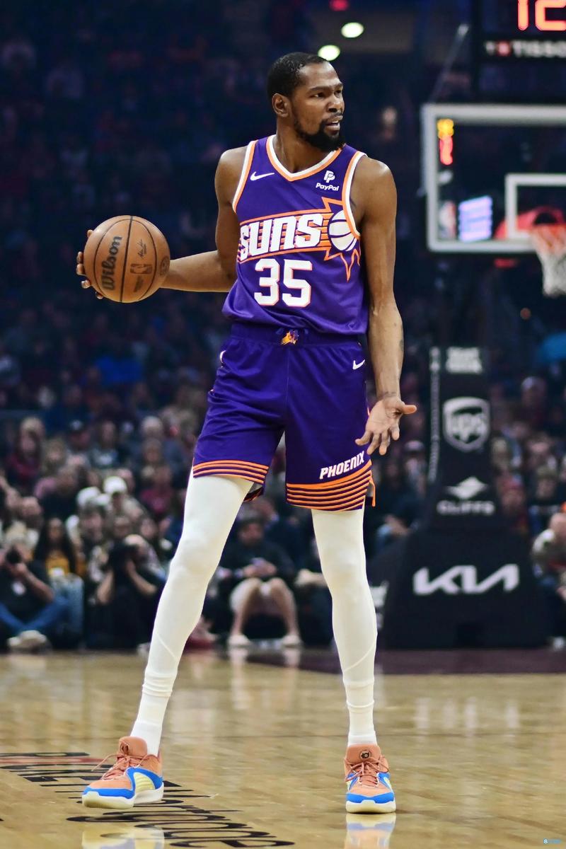 ESPN：保罗曾试图让大洛帮助其重返快船，但弗兰克态度坚决（ESPN：保罗曾寻求大洛助力重返快船，遭弗兰克坚决拒绝）