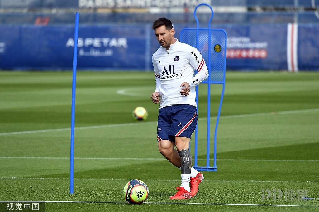 世界杯期间中超将不休赛 国足联赛开始前有可能安排冬训（世界杯期间中超不停摆，国足或在联赛开赛前进行冬训）